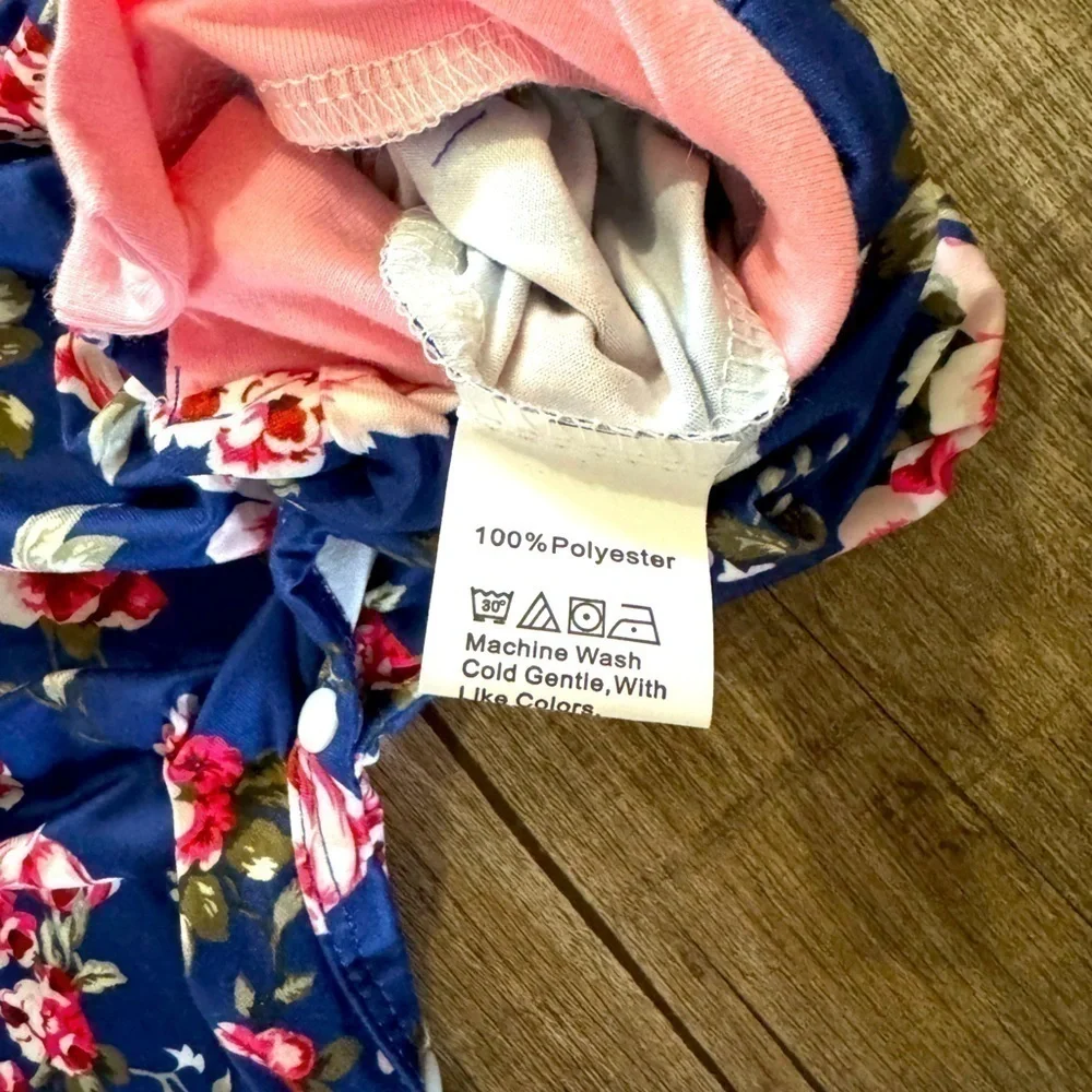 NWOT‎ Floral Infant Onesie